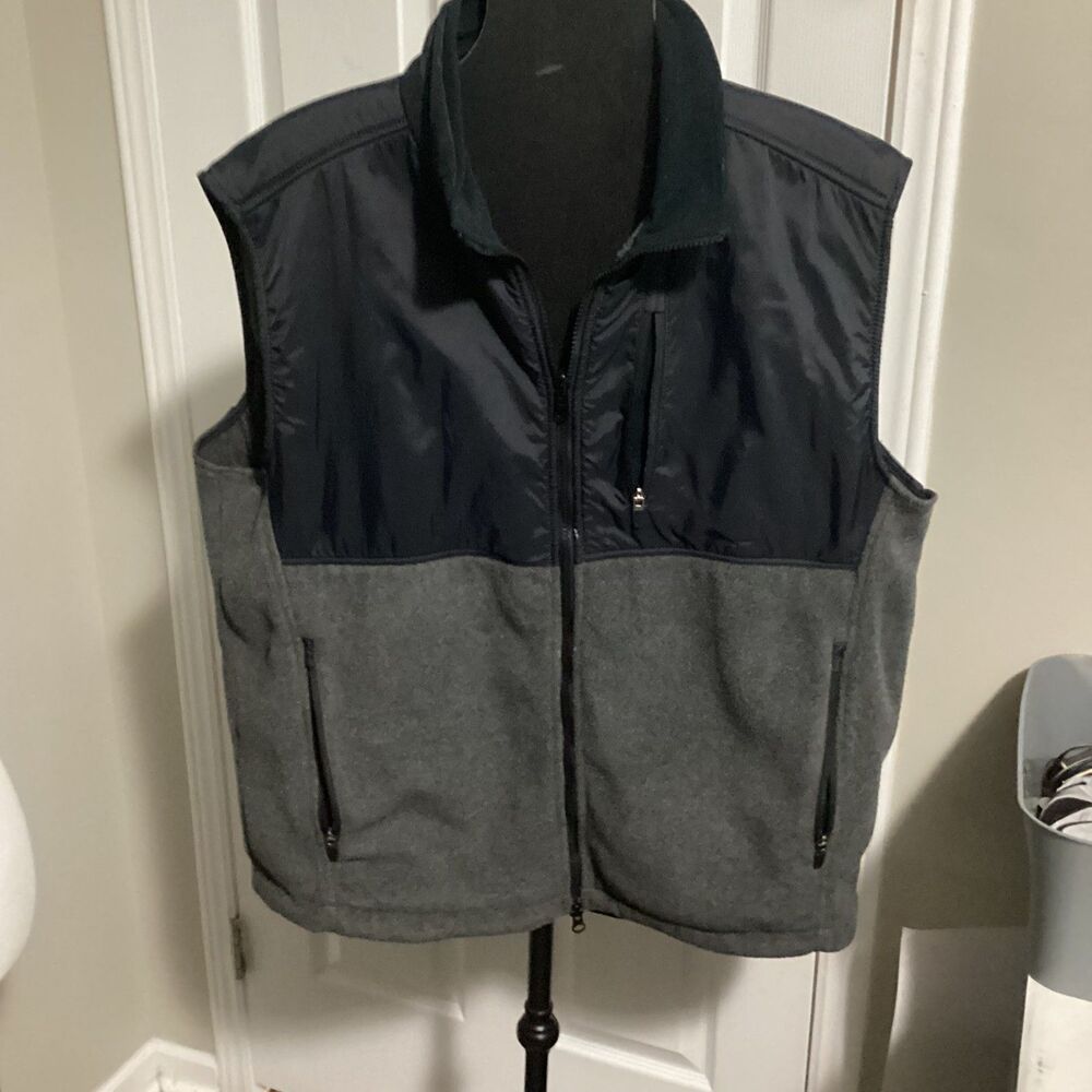 XPS extreme men's two tone blue vest LG